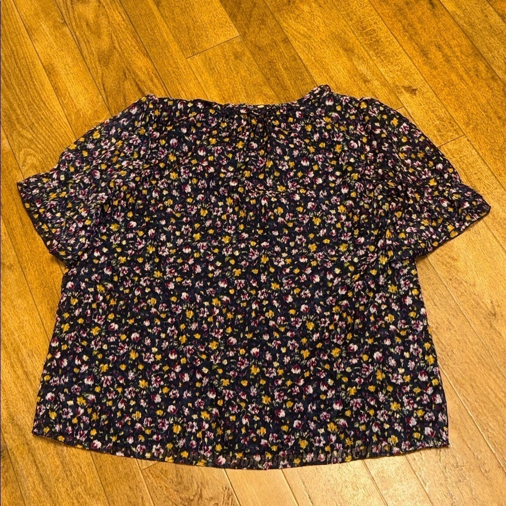 CM🩷 NWT! XL Kaari Blue Multicolor Floral Top - Picture 9 of 10